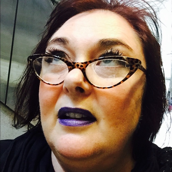 Say hello here  ⬇️. I’d 🥰 to hear from you! - Picture 7 of 8